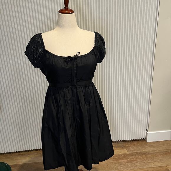 VERA WANG Women's Mini Dress Size 8 In Black - Picture 1 of 10